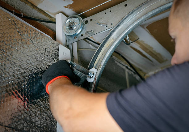 Affordable Garage Door solutions in Oblong, IL